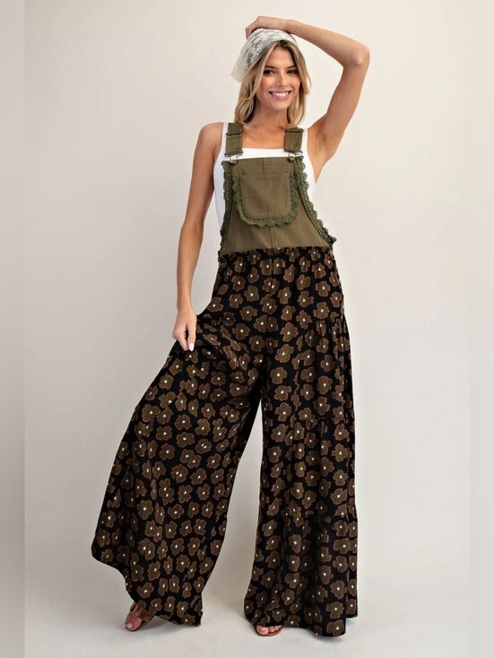 eesome Pants - eesome Olive Floral Printed Scalloped Lace Trim Tiered Wide-Leg Jumpsuit